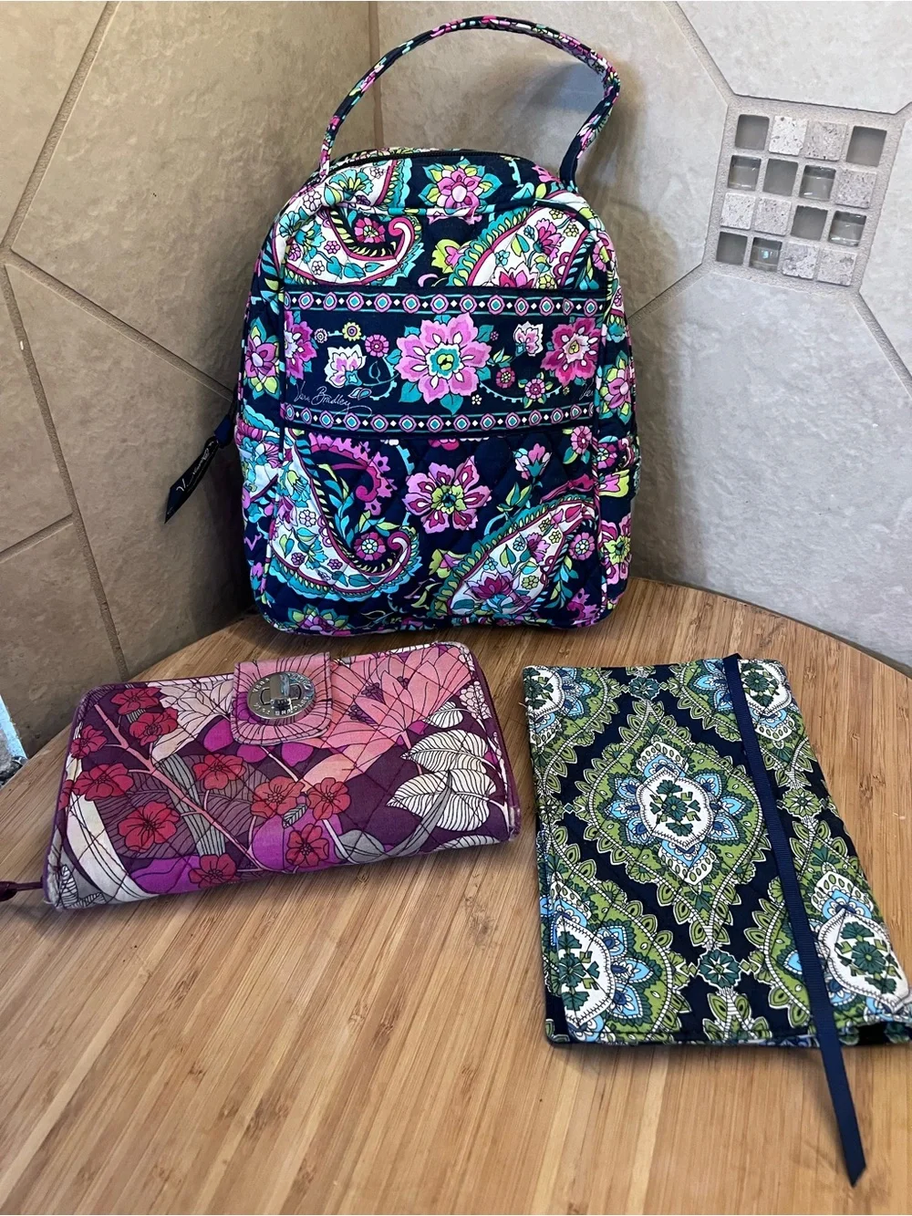 Vera Bradley Mini Quilted Lunch Bag Wallet, Billfold Multi Color all EUC